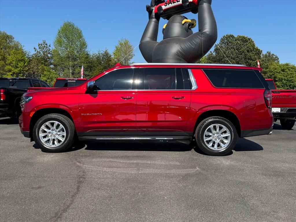 Used 2024 Chevrolet Suburban Premier w/ Premium Package AWD/4WD image 6