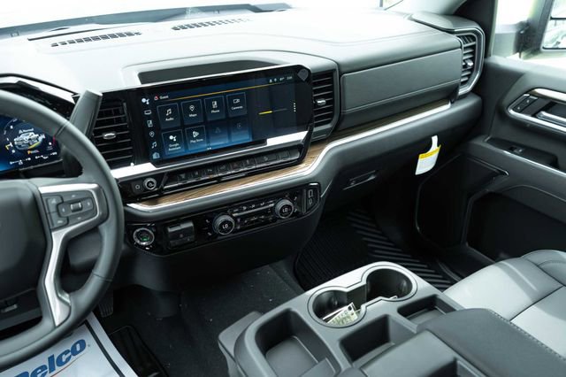 New 2026 Chevrolet Silverado 2500 LT w/ Trail Boss Package AWD/4WD image 16