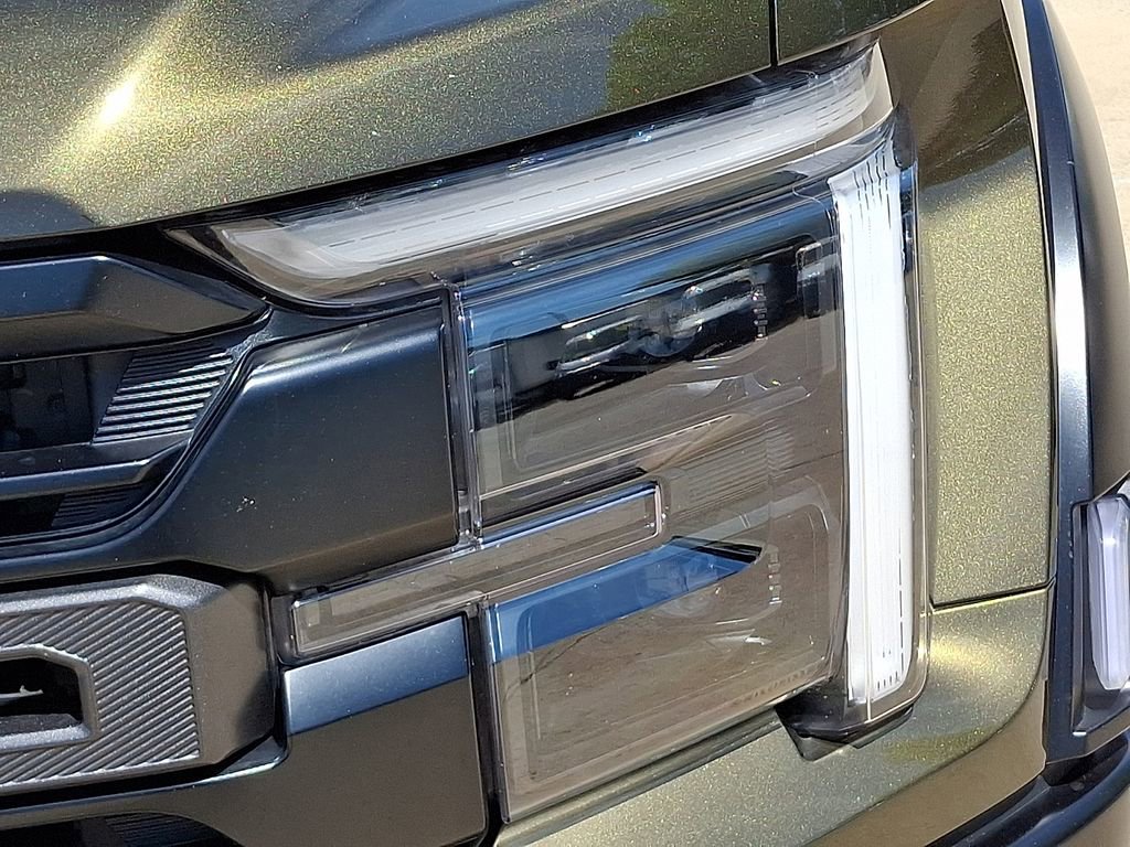 Used 2024 Ford F150 Raptor AWD/4WD image 9