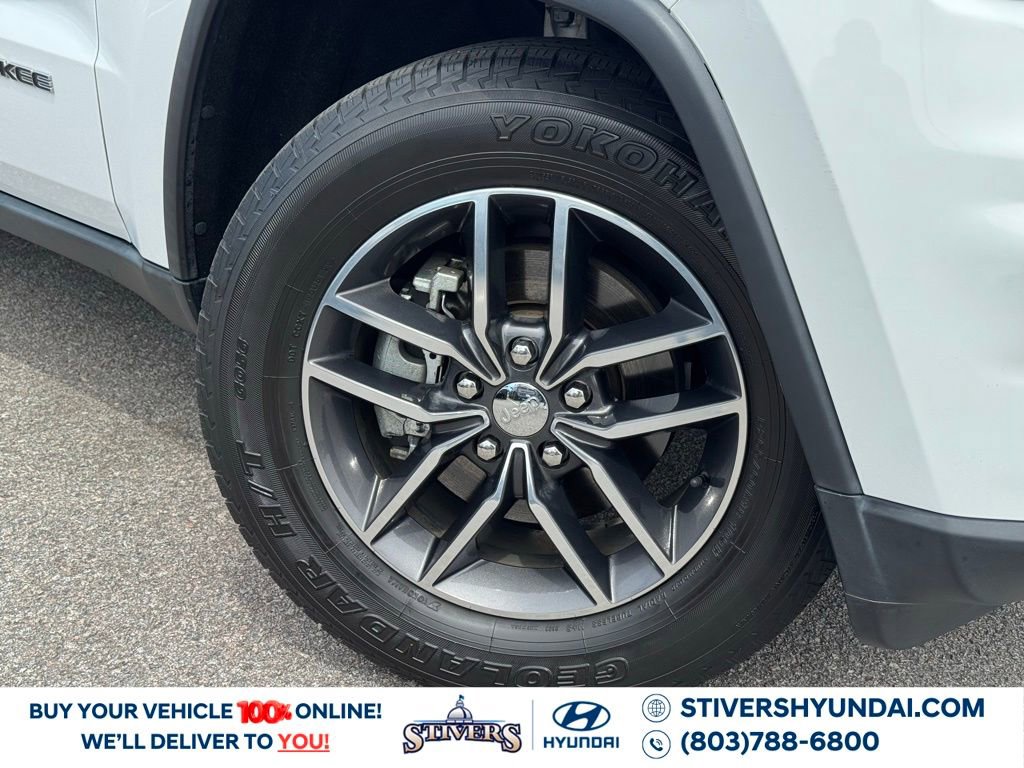 Used 2018 Jeep Grand Cherokee Limited RWD image 4