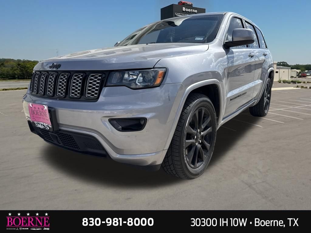 Used 2021 Jeep Grand Cherokee Laredo X RWD image 3