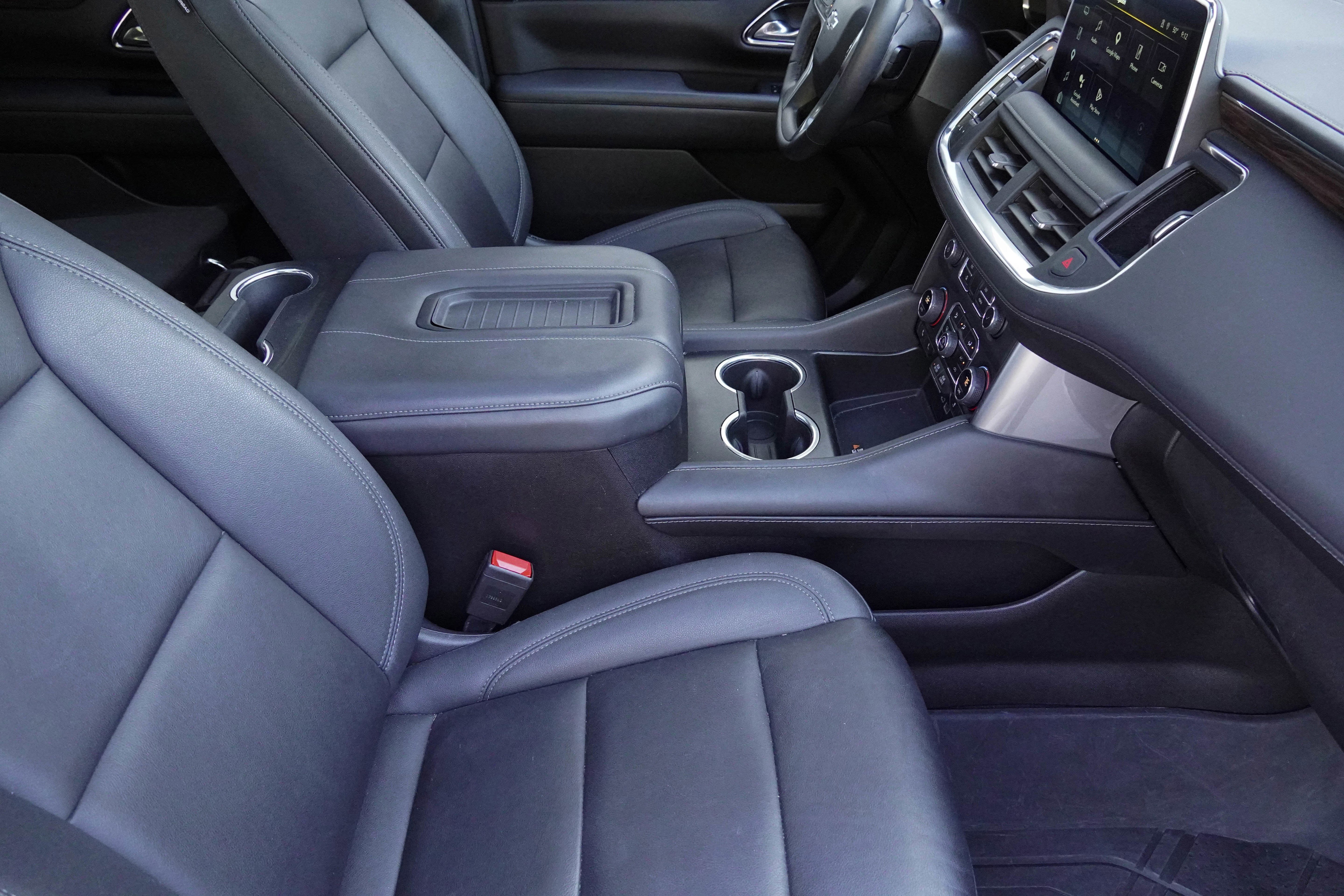 Used 2023 Chevrolet Tahoe Z71 w/ Luxury Package AWD/4WD image 12