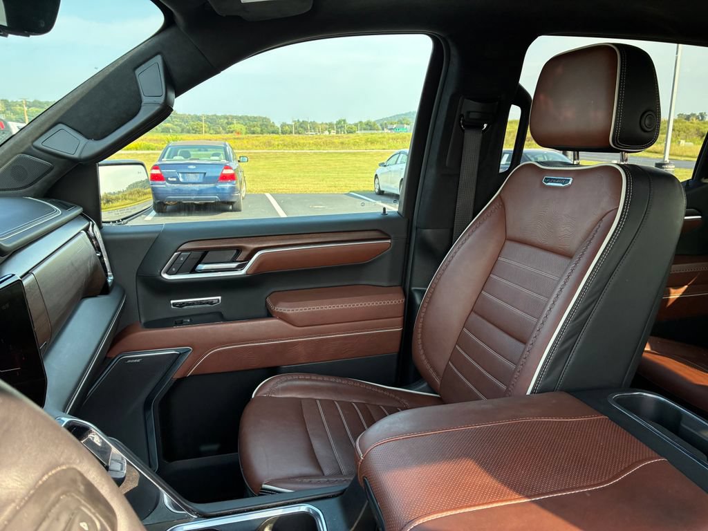 Used 2025 GMC Sierra 1500 Denali Ultimate AWD/4WD image 21