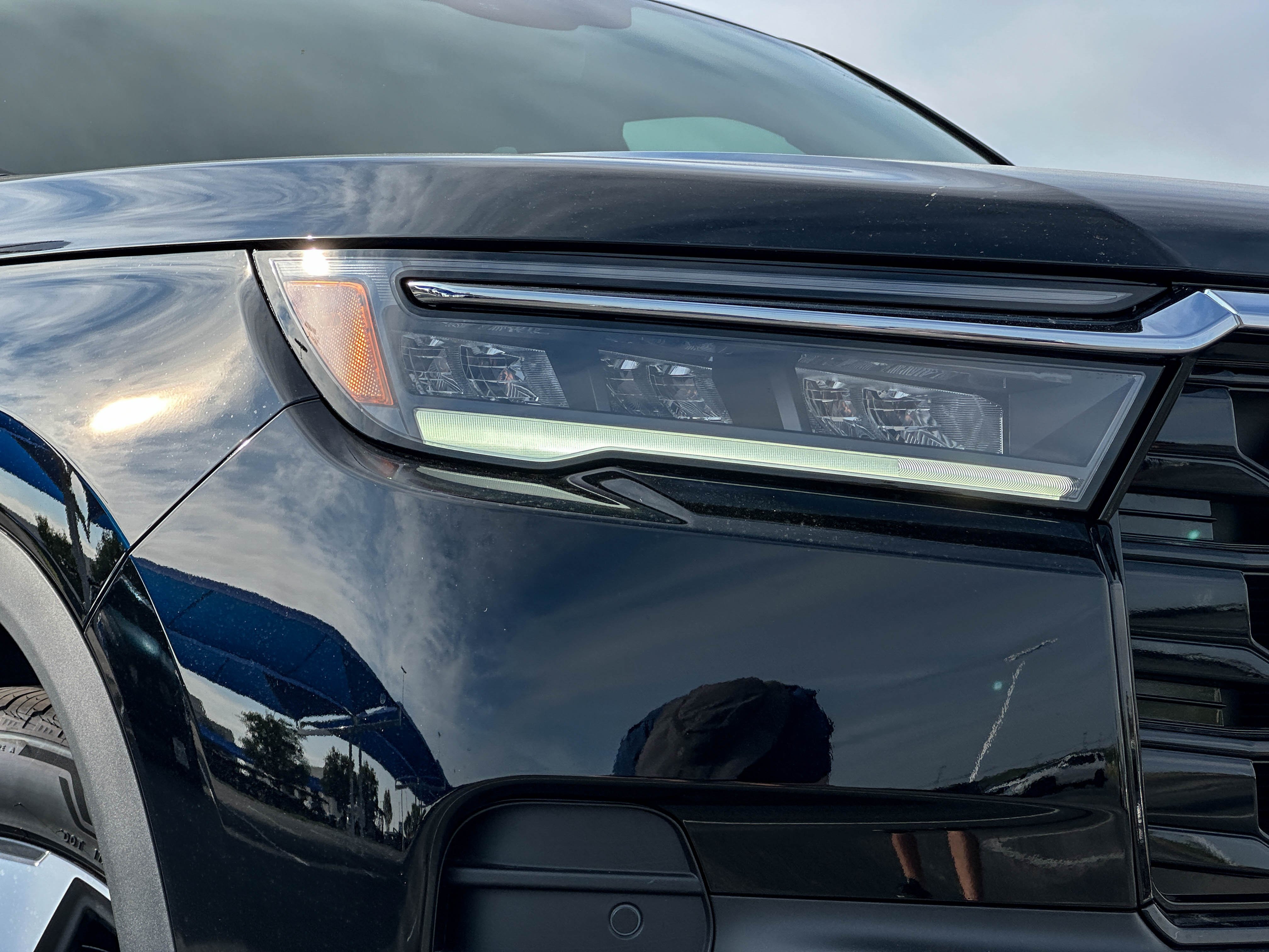 New 2026 Honda Pilot Elite image 3