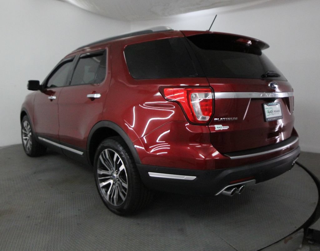 Used 2018 Ford Explorer Platinum AWD/4WD image 7