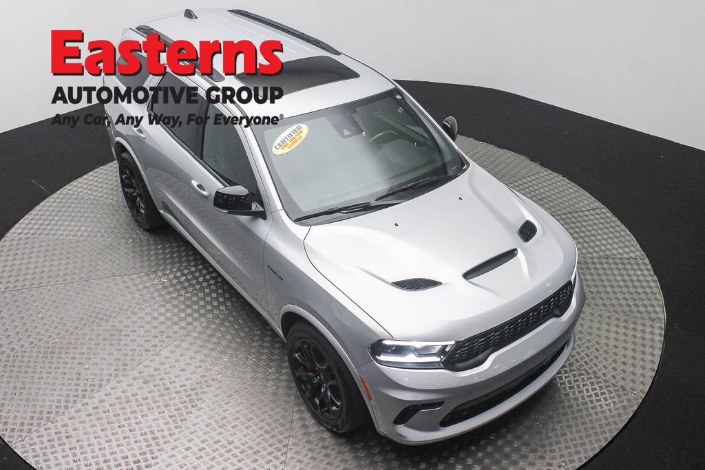 Used 2024 Dodge Durango R/T w/ Tow 'N Go Package AWD/4WD image 3