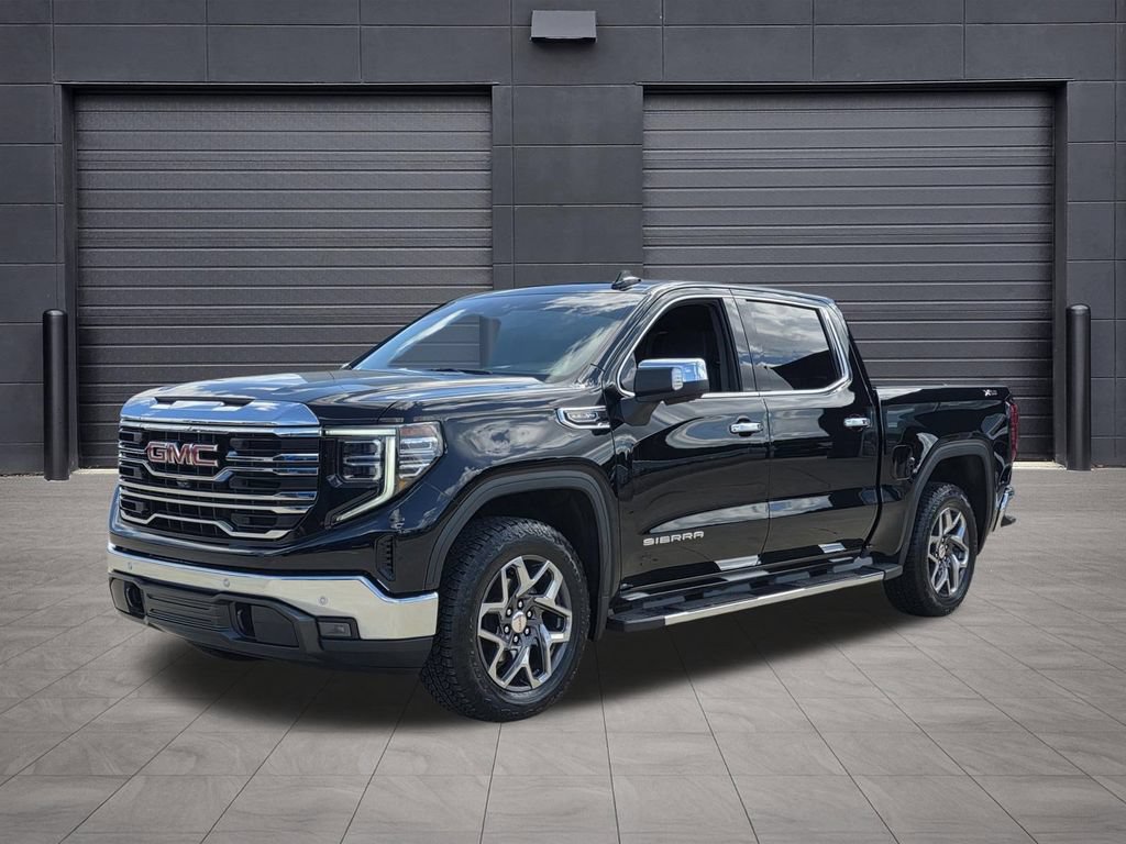 Used 2024 GMC Sierra 1500 SLT w/ SLT Premium Plus Package AWD/4WD image 1