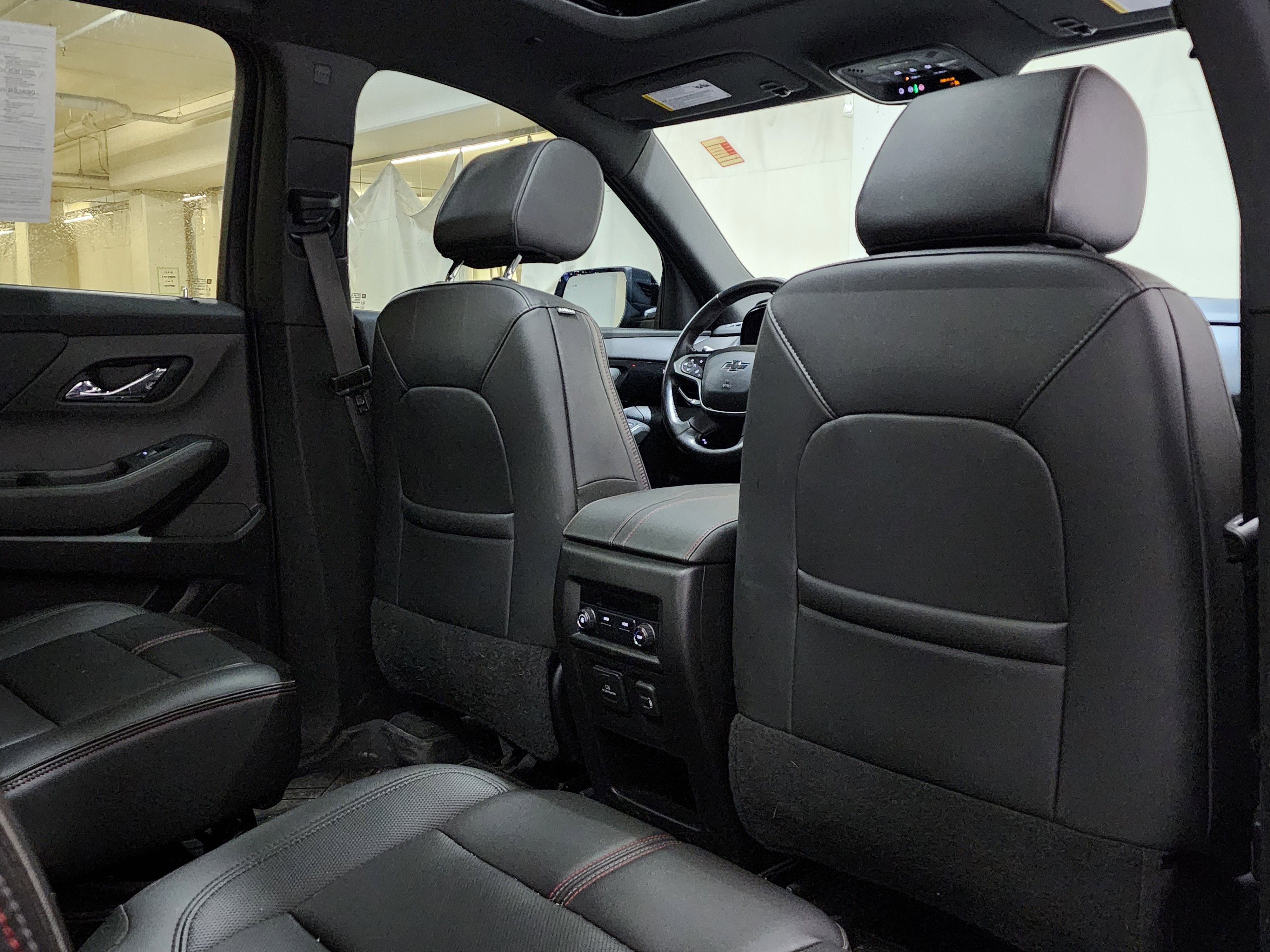 Used 2022 Chevrolet Traverse RS image 20