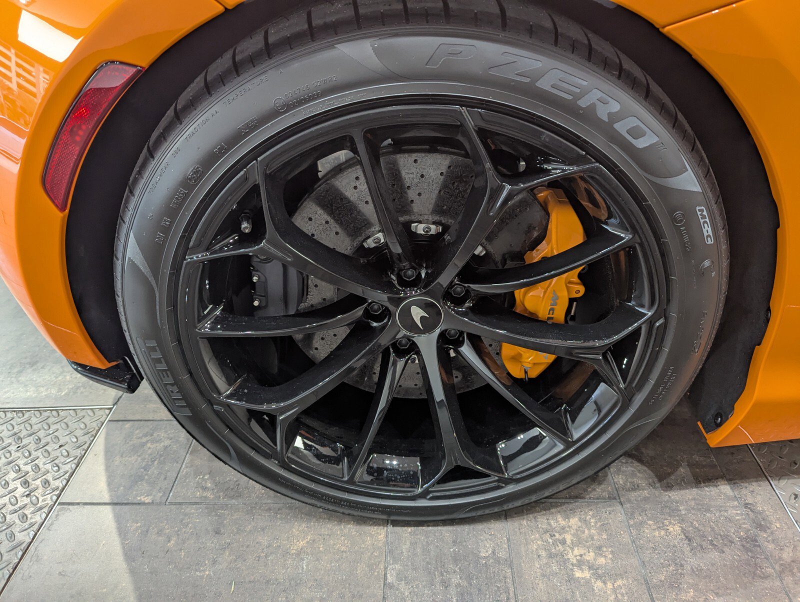 New 2026 McLaren Artura Spider image 16