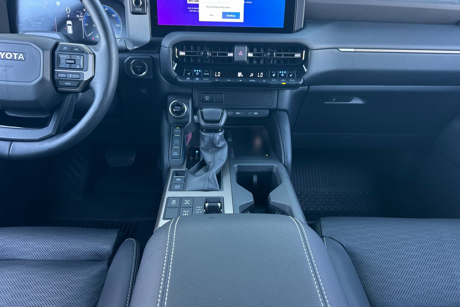 Certified 2025 Toyota Land Cruiser w/ Premium Package AWD/4WD image 13