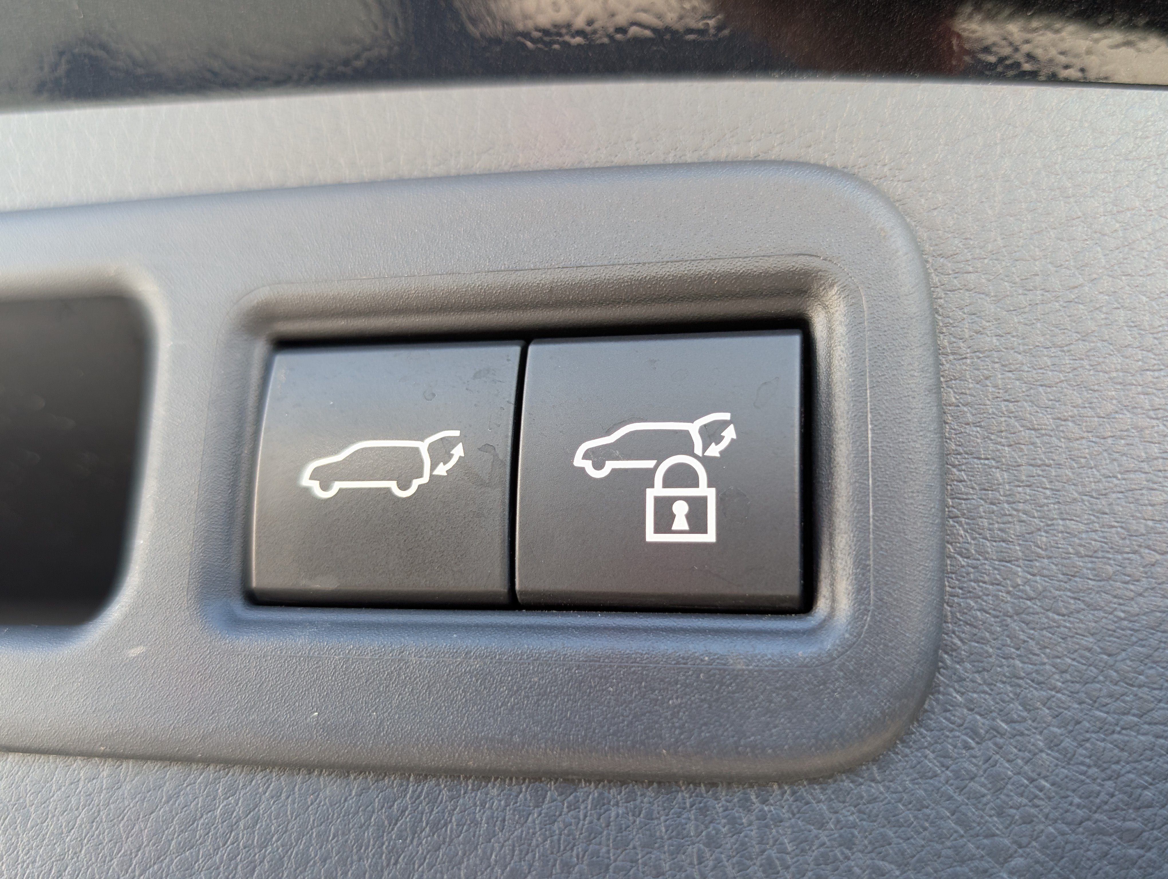 Used 2024 Lexus RX 350 F Sport w/ Technology Package AWD/4WD image 15