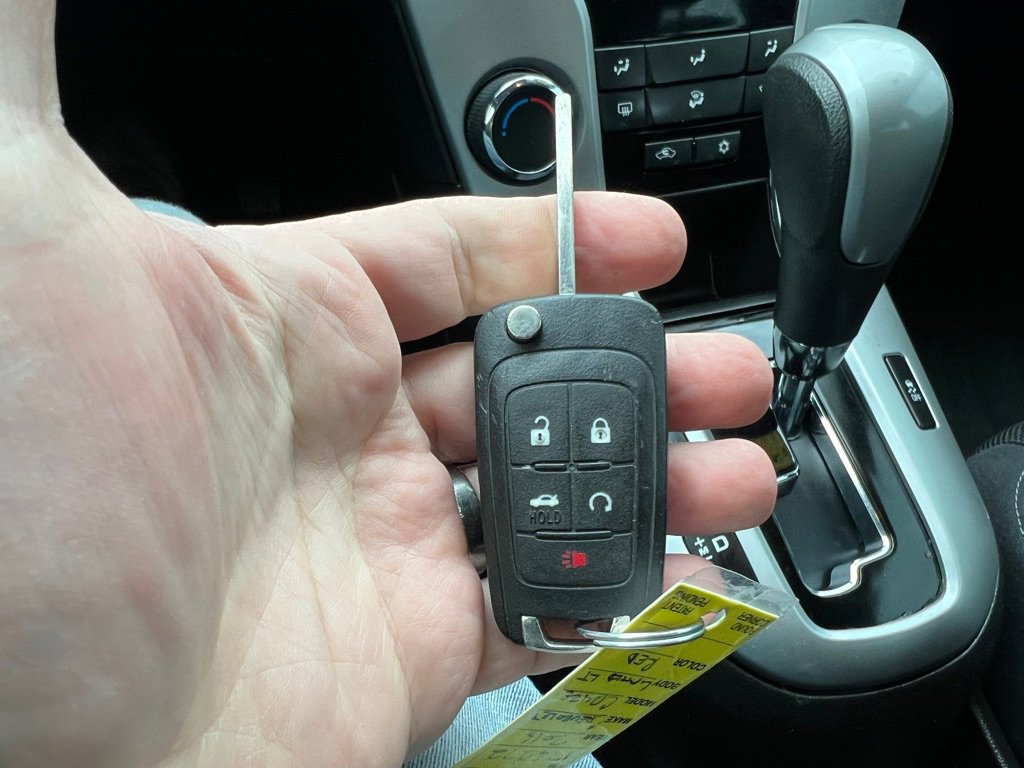 Used 2016 Chevrolet Cruze LT image 21