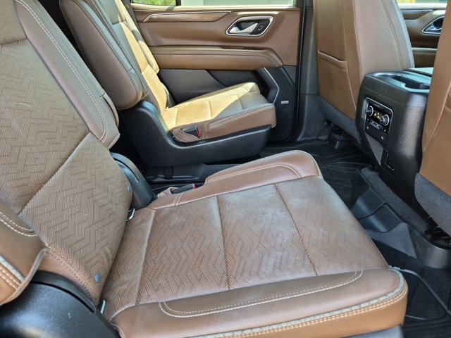 Used 2021 Chevrolet Tahoe High Country w/ Premium Package AWD/4WD image 22