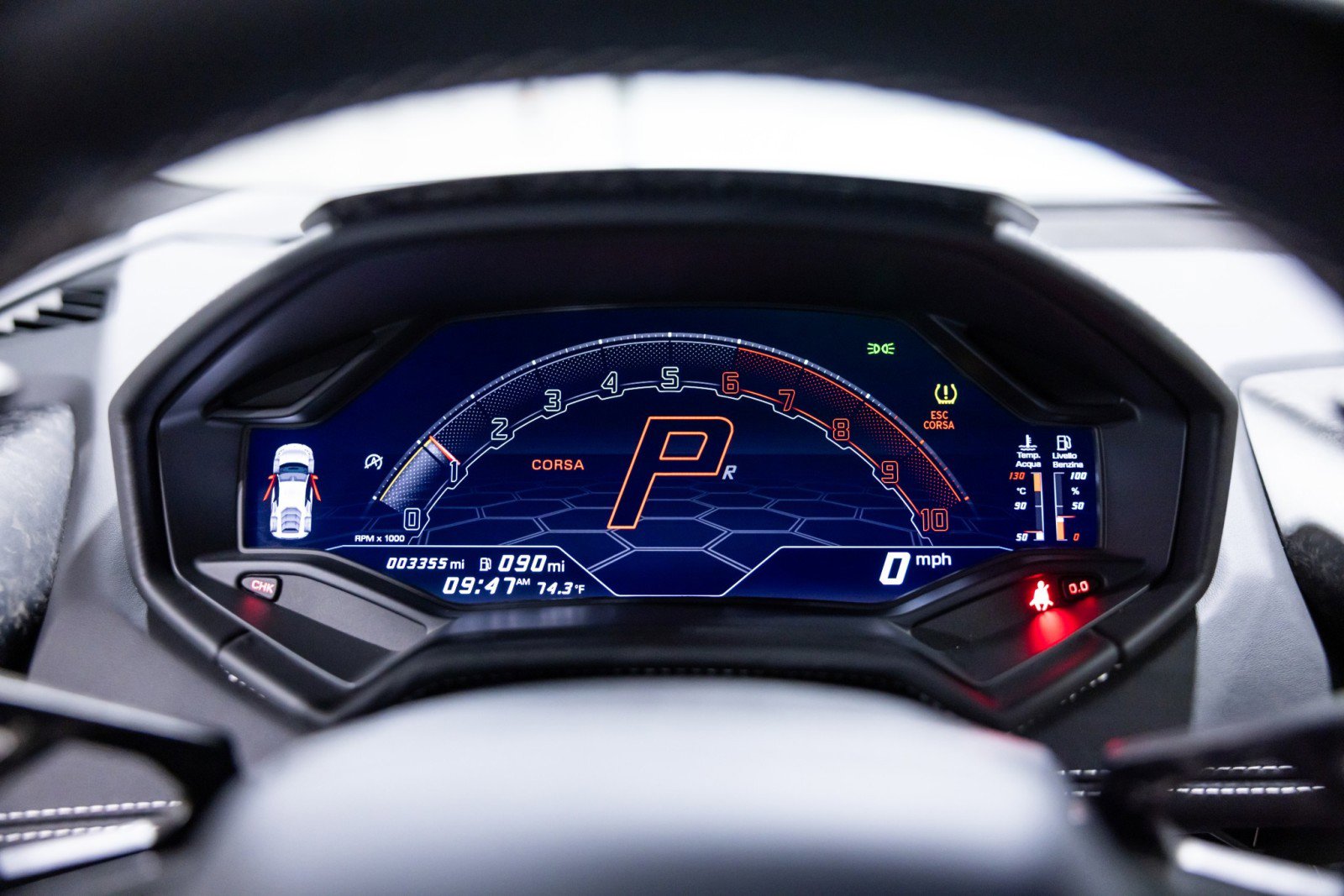 Used 2022 Lamborghini Huracan EVO image 38