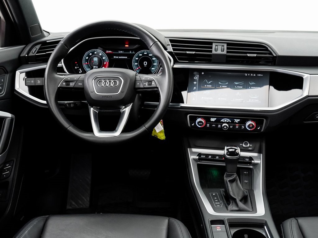 Used 2023 Audi Q3 2.0T Premium Plus w/ Premium Plus Package image 15