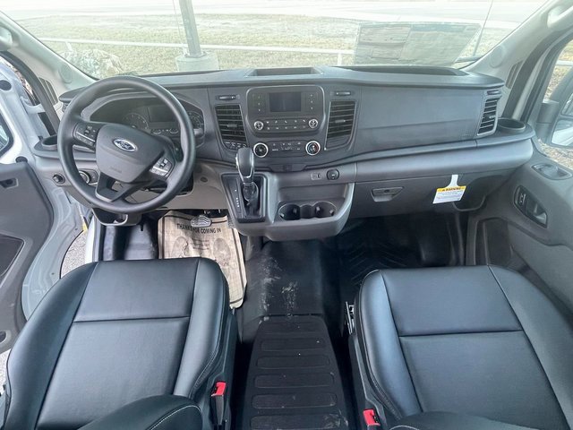 New 2025 Ford Transit 250 148 Medium Roof image 8