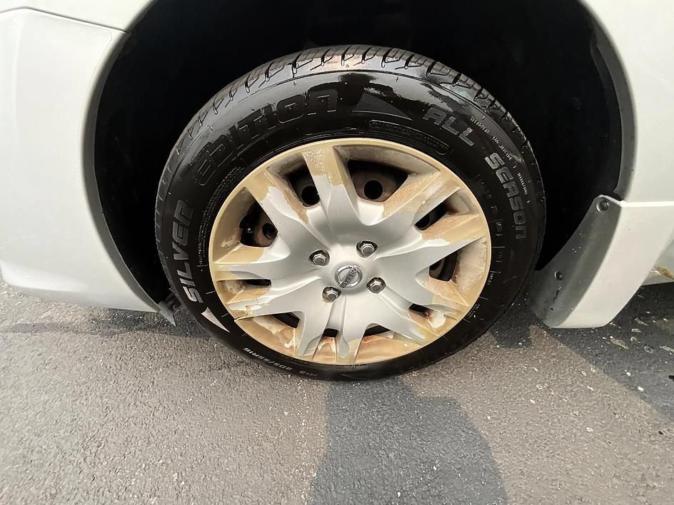 Used 2012 Nissan Sentra 2.0 S FWD image 25