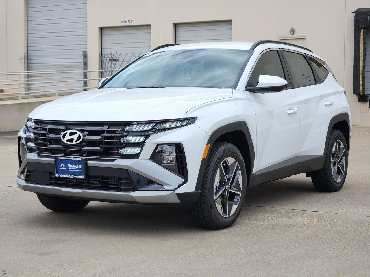 New 2026 Hyundai Tucson SEL AWD/4WD image 2