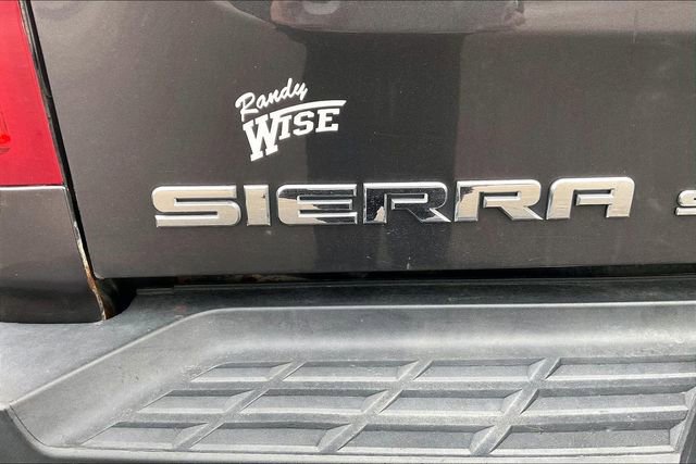 Used 2011 GMC Sierra 2500 SLT image 30