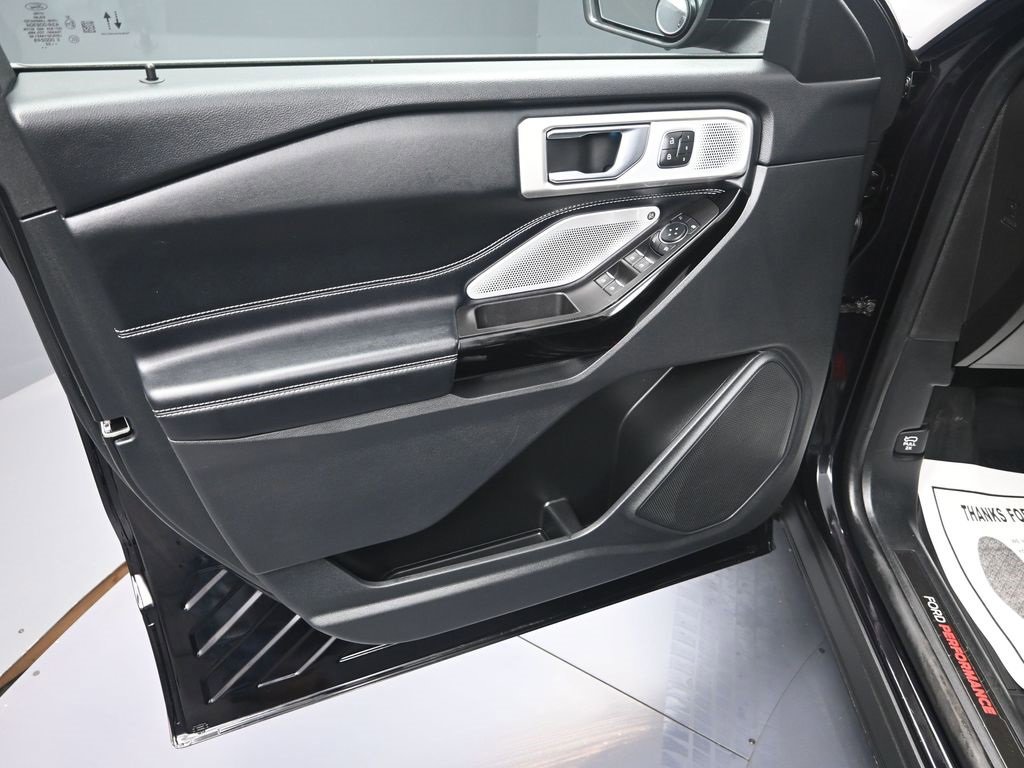 Used 2022 Ford Explorer ST w/ Equipment Group 401A image 10