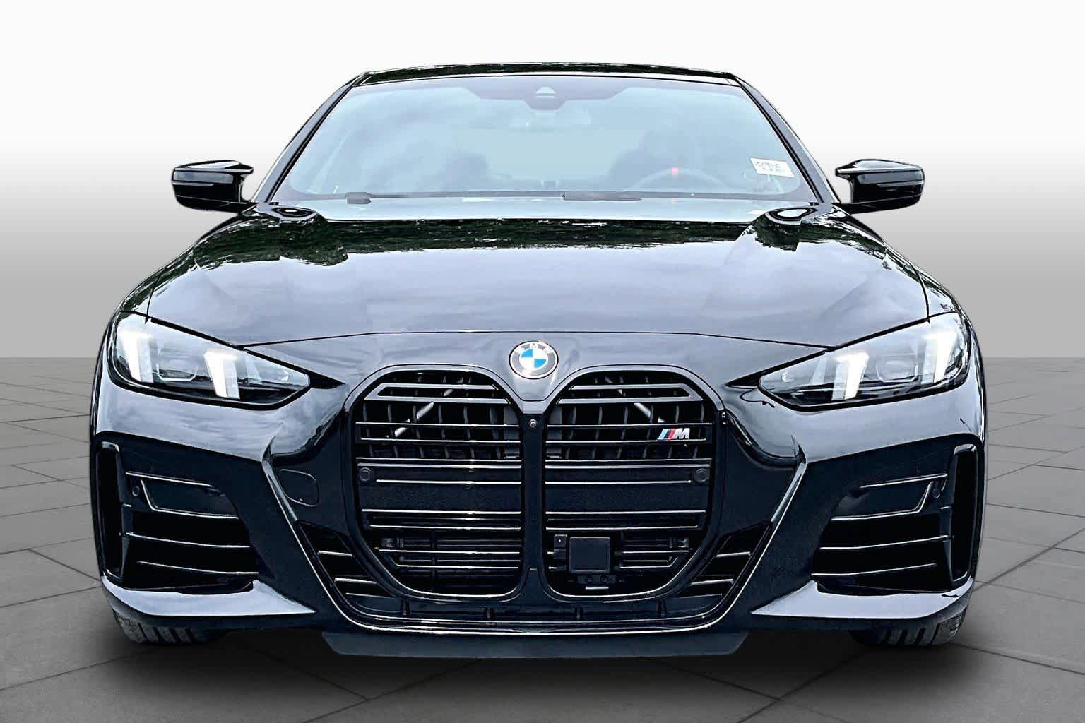 New 2027 BMW M440i Coupe RWD image 3