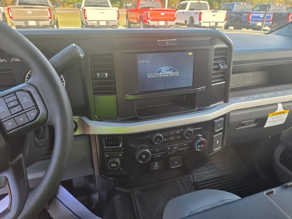 New 2027 Ford F450 XL AWD/4WD image 8