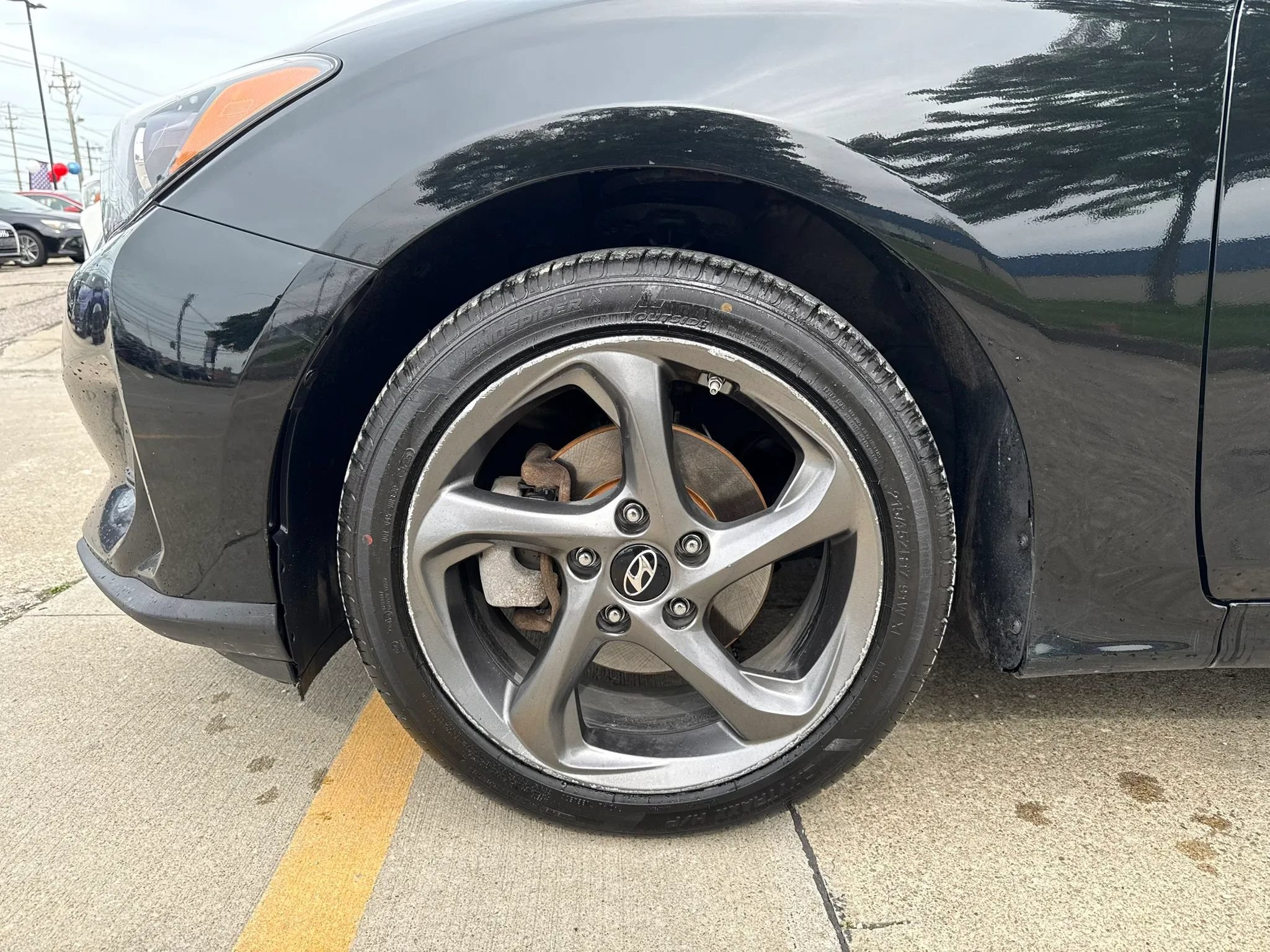 Used 2019 Hyundai Veloster 2.0 FWD image 36
