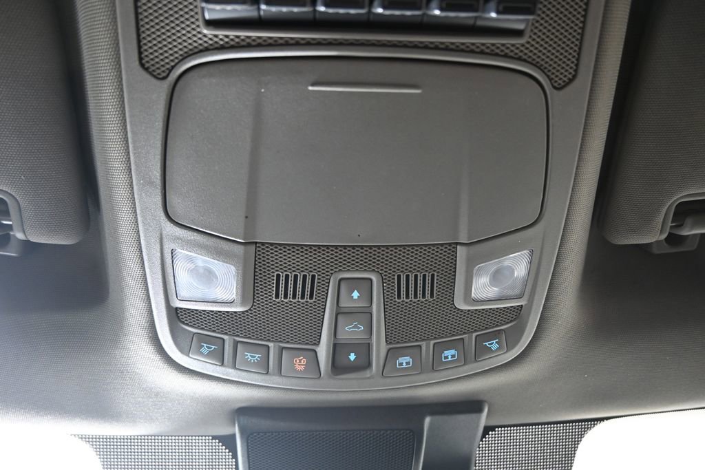Used 2020 Ford F350 Lariat AWD/4WD image 37