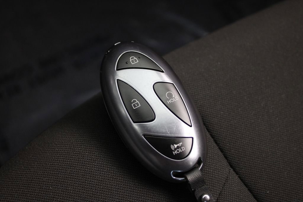 Certified 2026 Hyundai Elantra Sport w/ Cargo Package FWD image 30