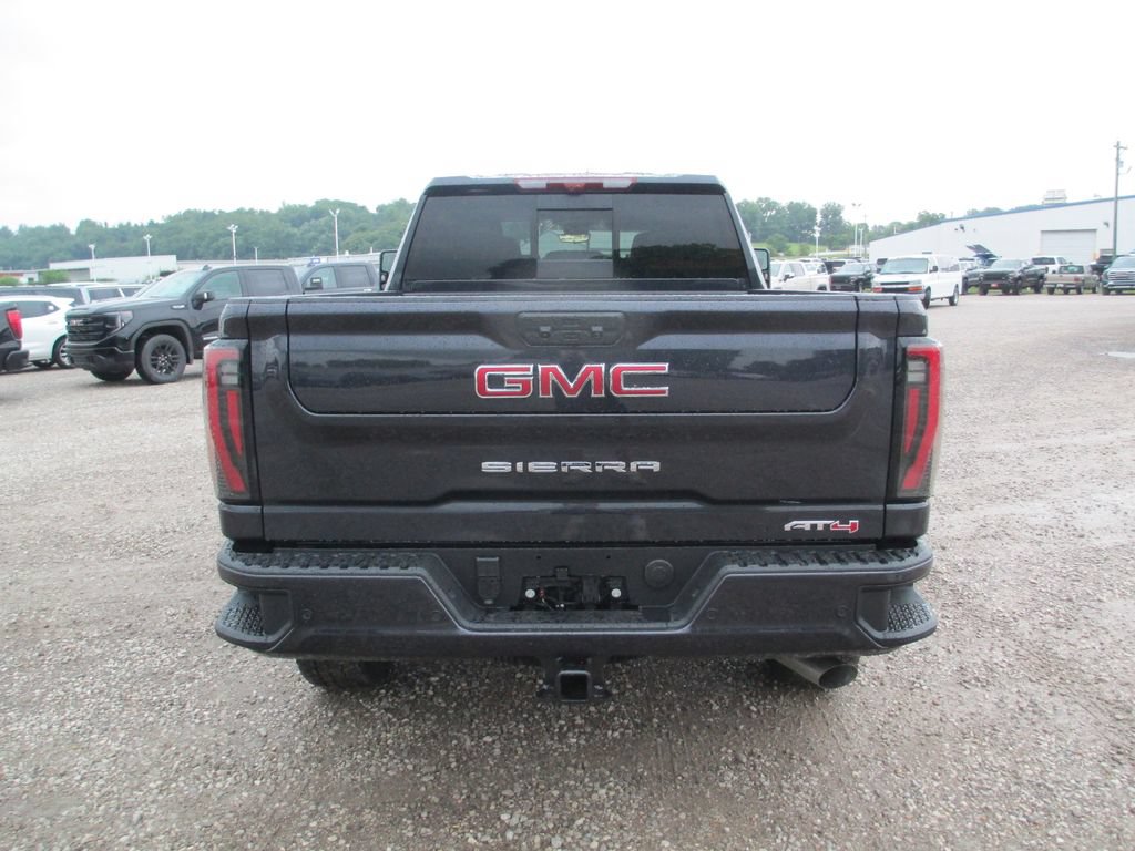 New 2026 GMC Sierra 2500 AT4 w/ AT4 Premium Plus Package AWD/4WD image 5