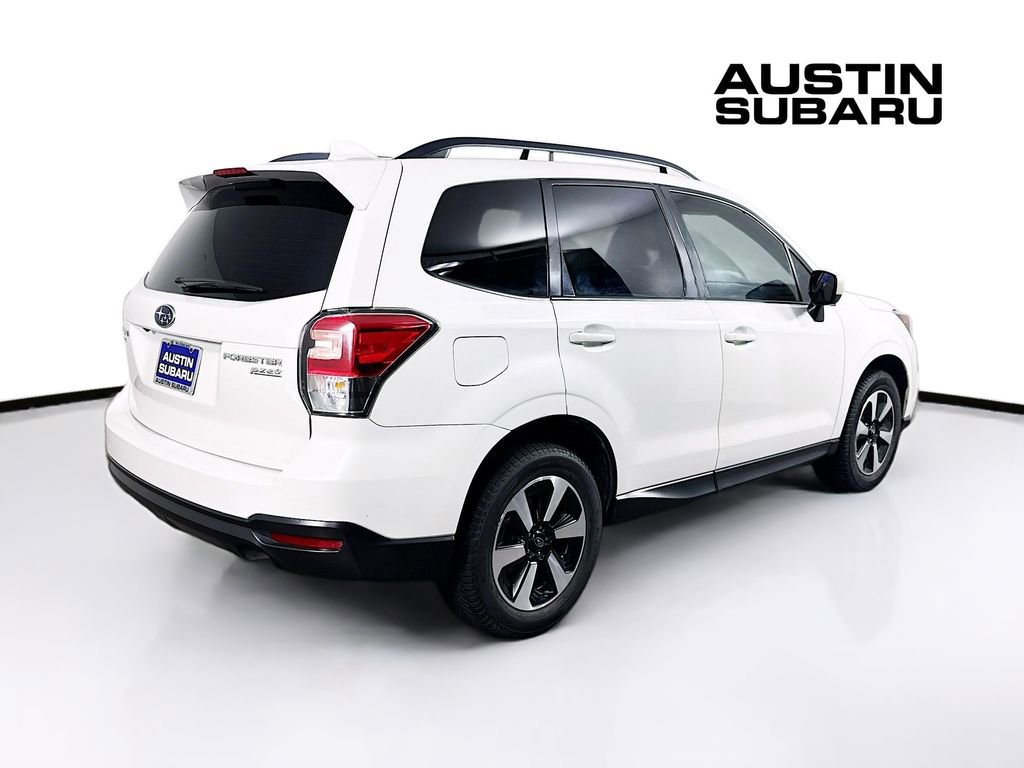 Used 2017 Subaru Forester 2.5i Premium AWD/4WD image 7