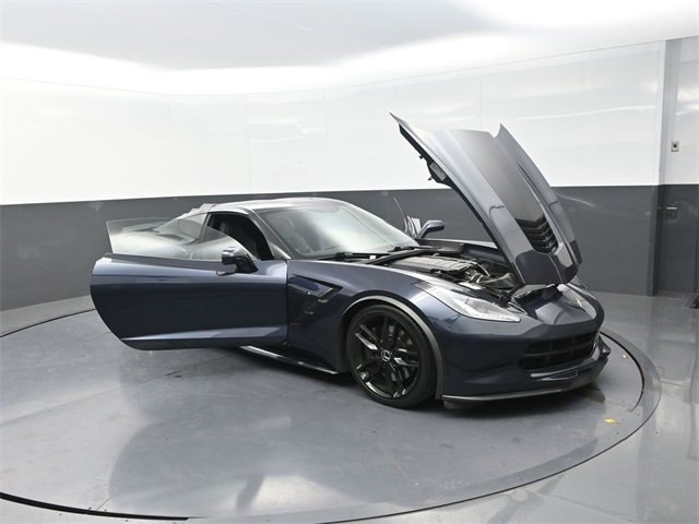 Used 2015 Chevrolet Corvette Stingray Z51 w/ 2LT Preferred Equipment Group image 31