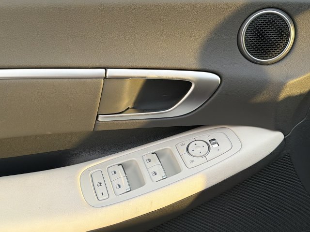 New 2026 Hyundai Sonata SEL FWD image 24