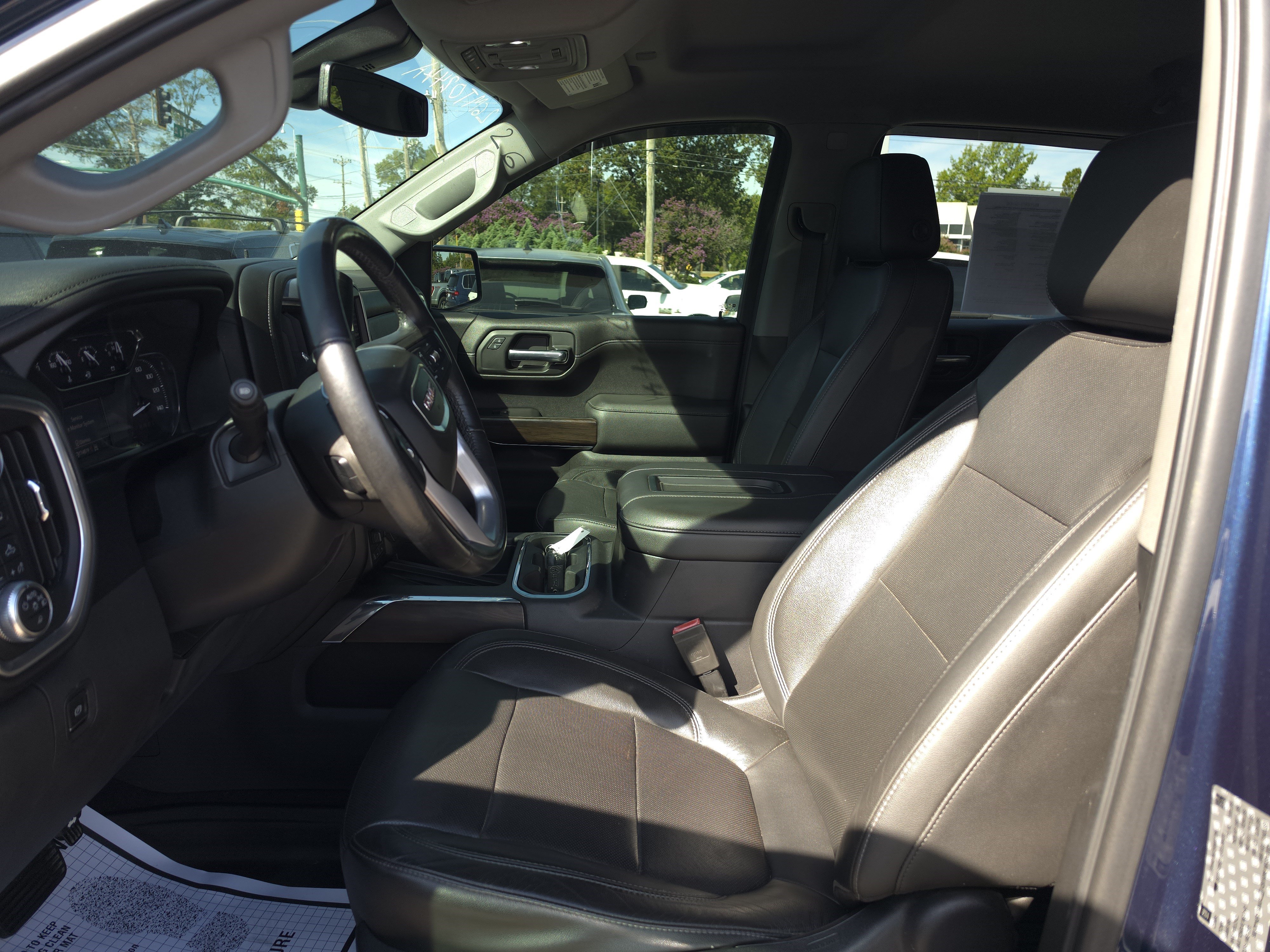 Used 2019 GMC Sierra 1500 SLT w/ SLT Premium Plus Package AWD/4WD image 11