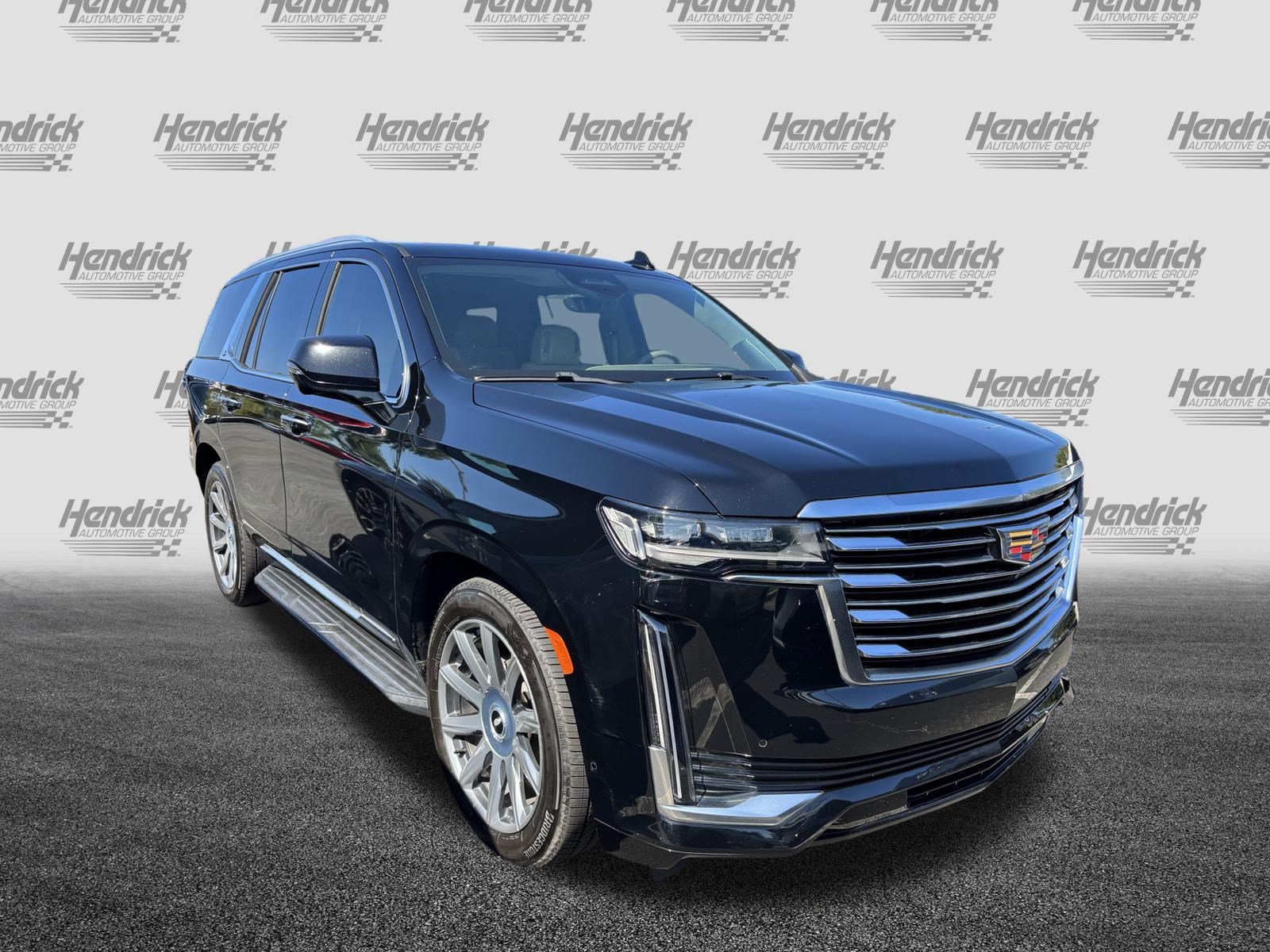 Used 2021 Cadillac Escalade Premium Luxury Platinum RWD image 2