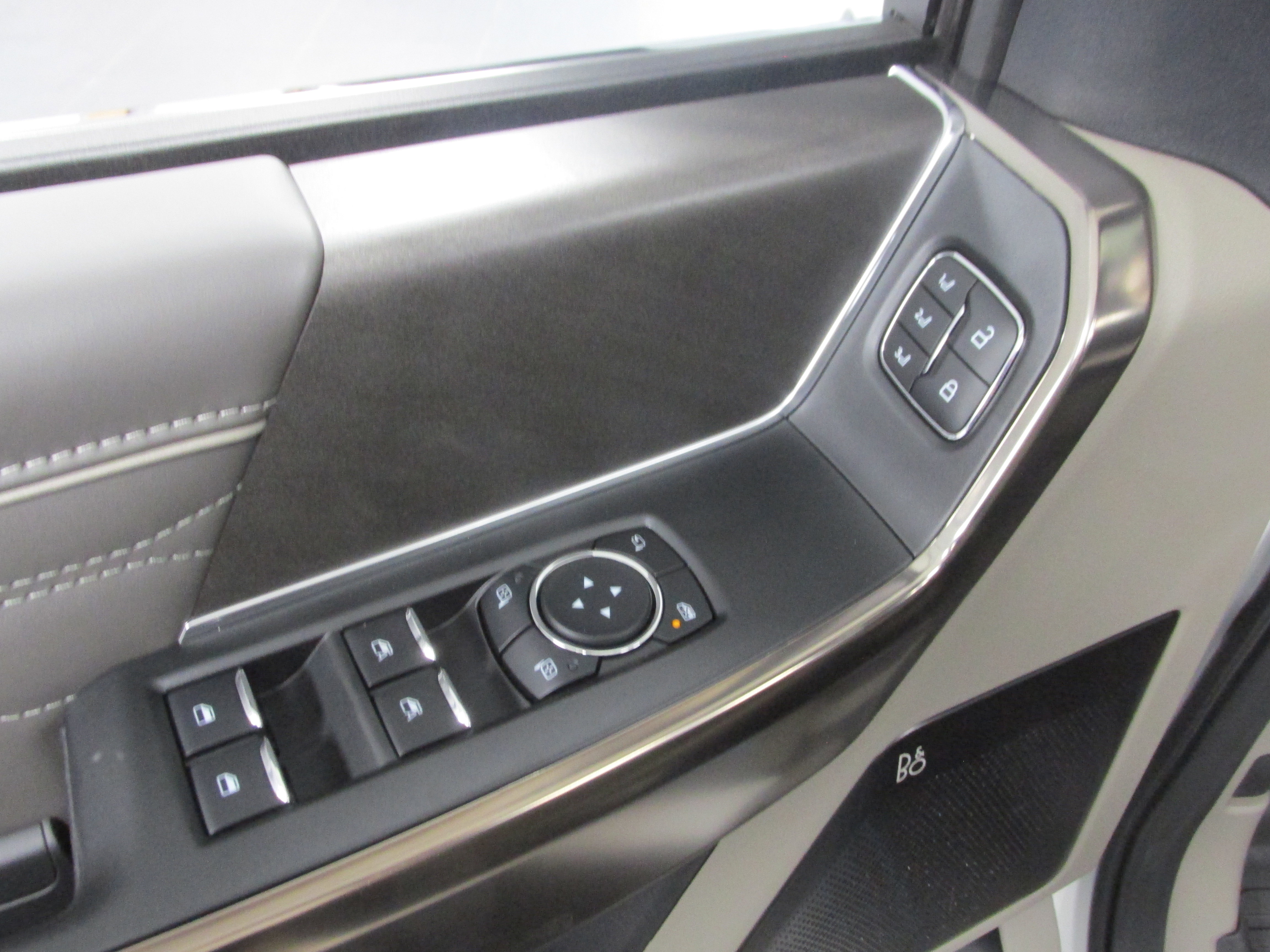 New 2025 Ford F150 Platinum image 32