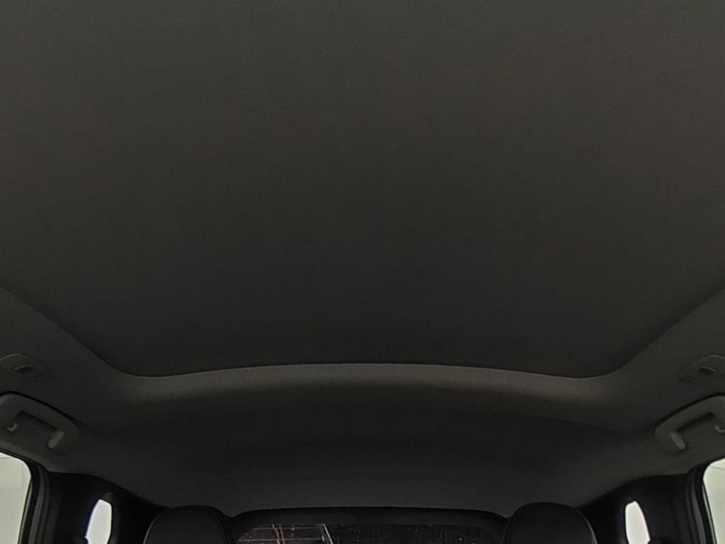 Used 2024 Mitsubishi Outlander SE image 29