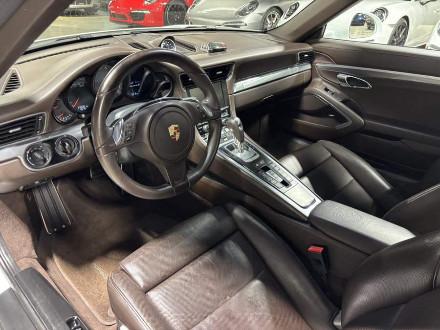 Used 2013 Porsche 911 Carrera S RWD image 9