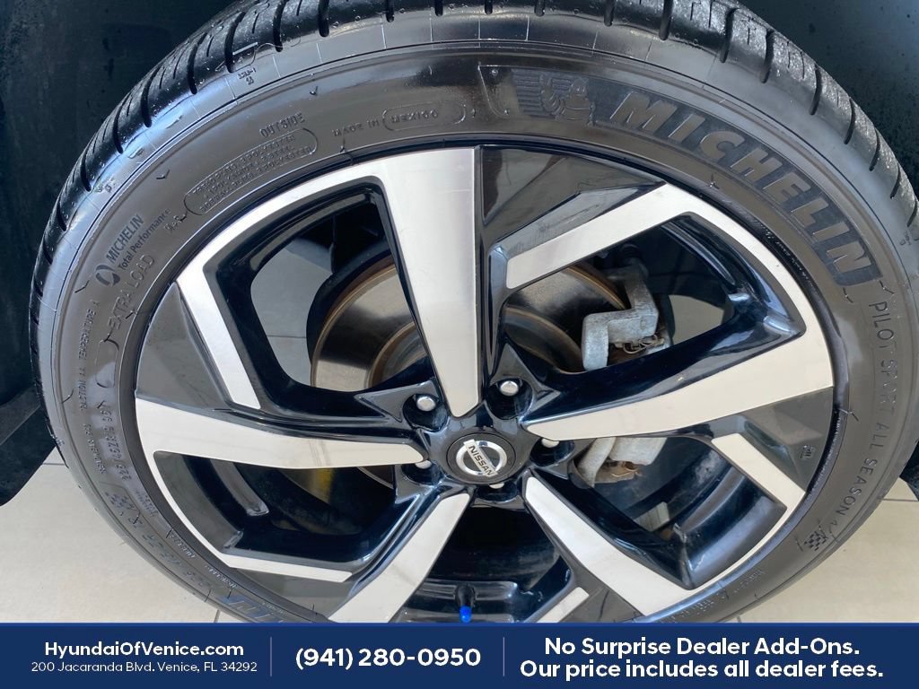 Used 2021 Nissan Rogue Sport SL FWD image 47