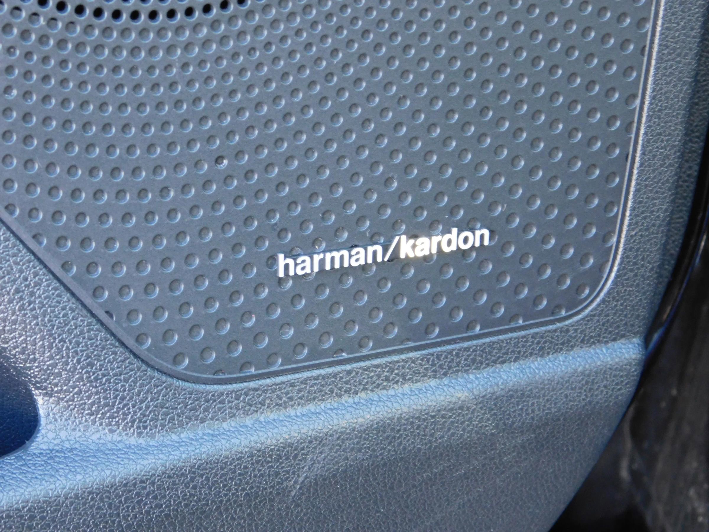 Used 2022 Kia Niro EX w/ Cold Weather Package image 14