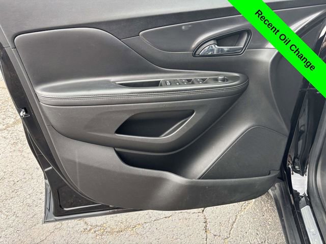 Used 2021 Buick Encore Preferred AWD/4WD image 9