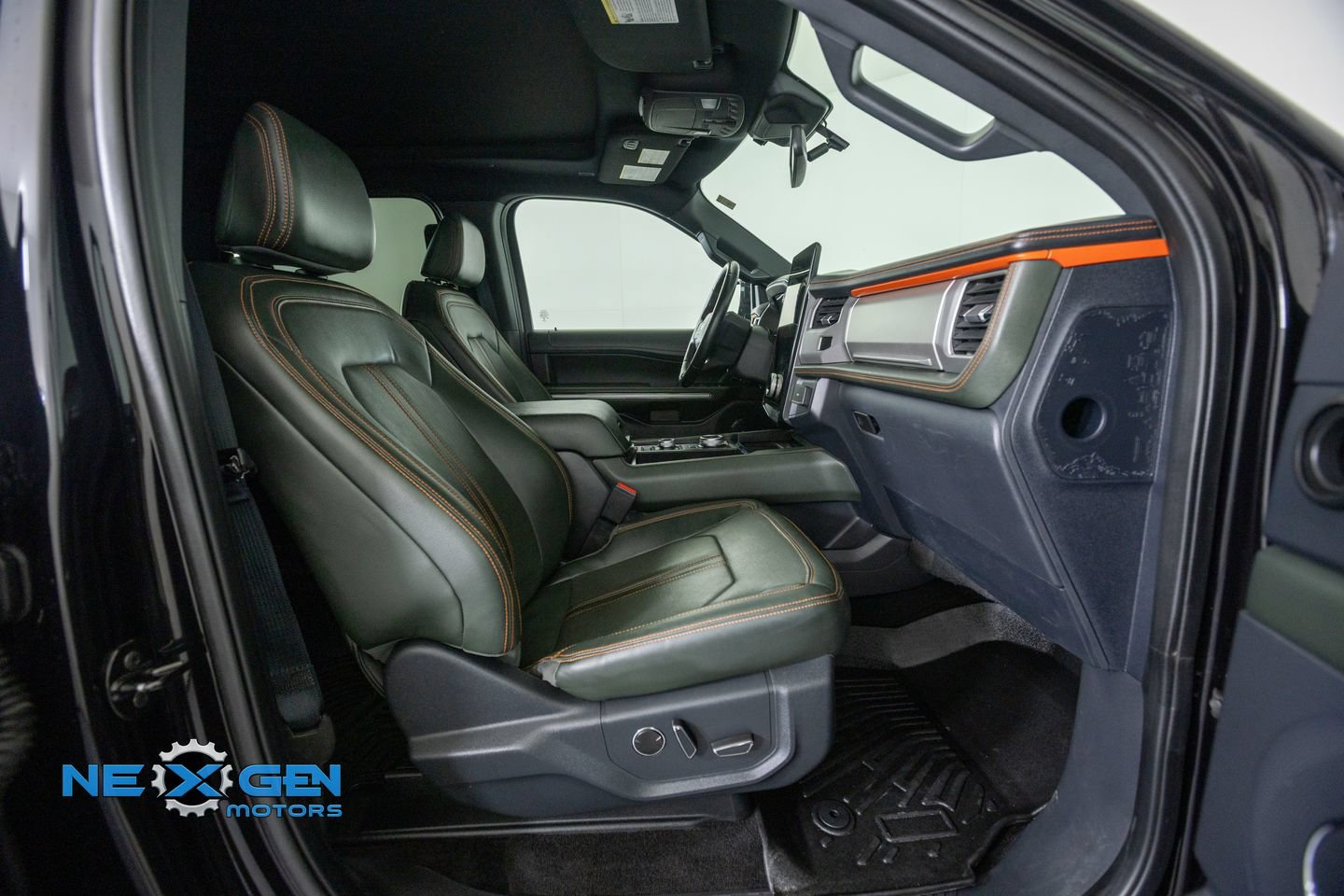 Used 2022 Ford Expedition Timberline w/ Equipment Group 501A AWD/4WD image 42