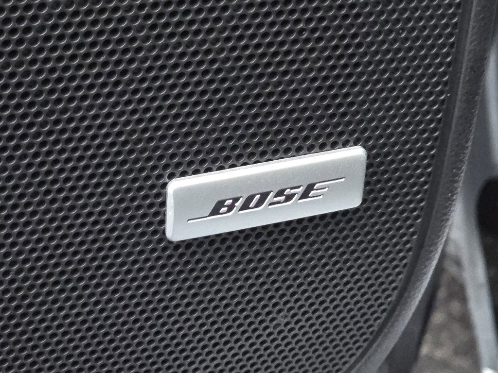 Used 2024 Buick Enclave Avenir image 10