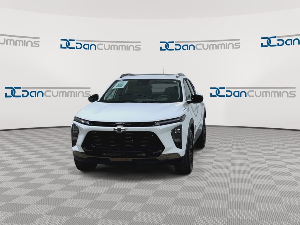 Certified 2026 Chevrolet Trax ACTIV w/ Sunroof Package FWD image 4