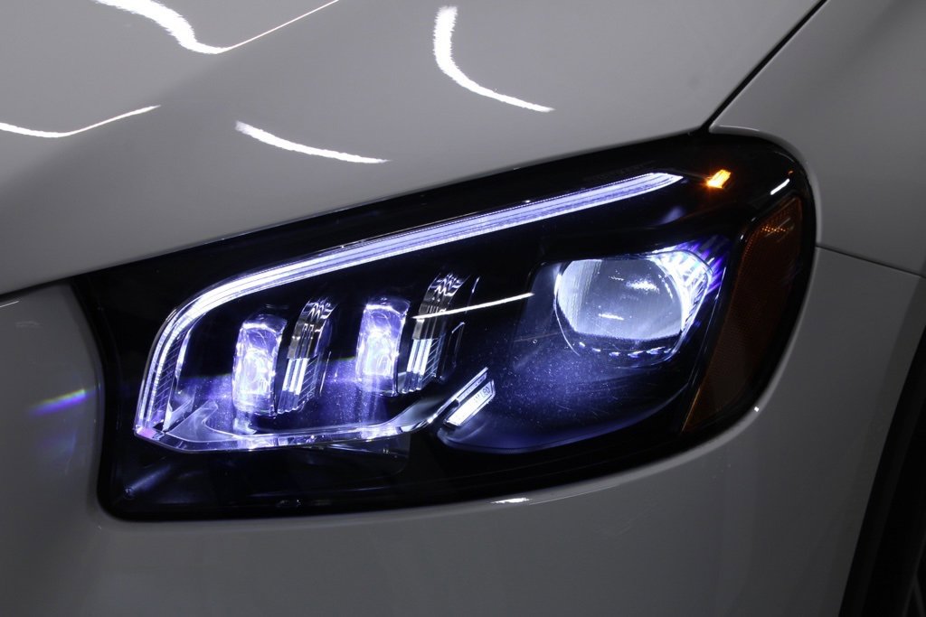 Certified 2025 Mercedes-Benz GLS 450 4MATIC image 11