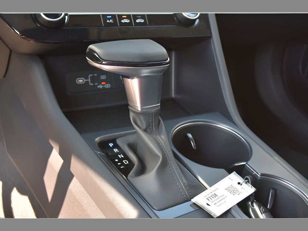New 2025 Hyundai Sonata SE FWD image 24