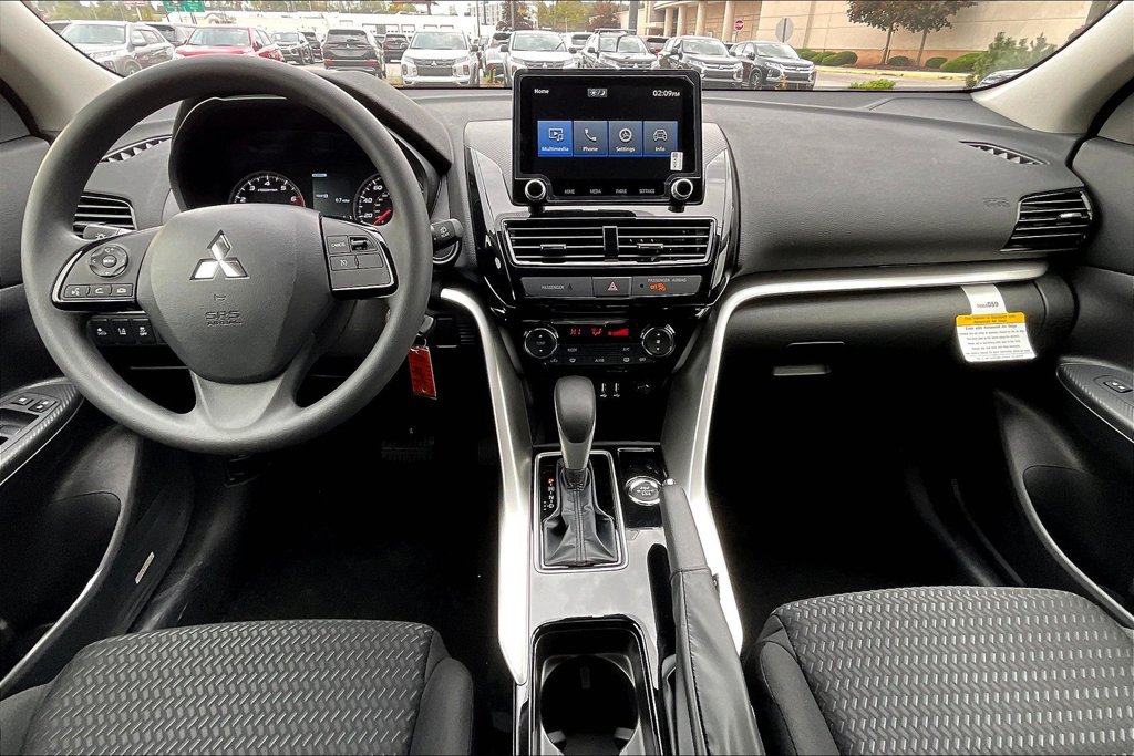 New 2026 Mitsubishi Eclipse Cross ES AWD/4WD image 5