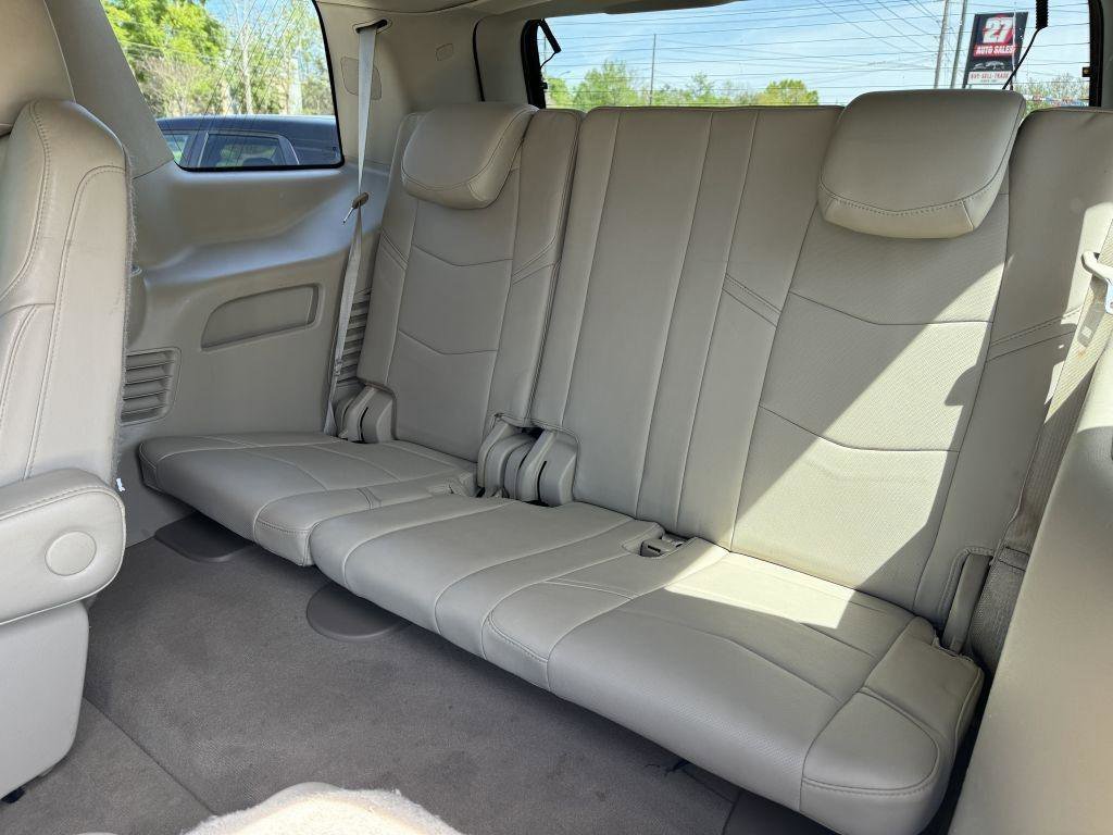 Used 2019 Cadillac Escalade RWD image 10