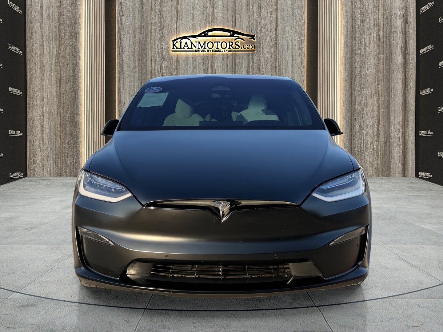 Used 2022 Tesla Model X image 4