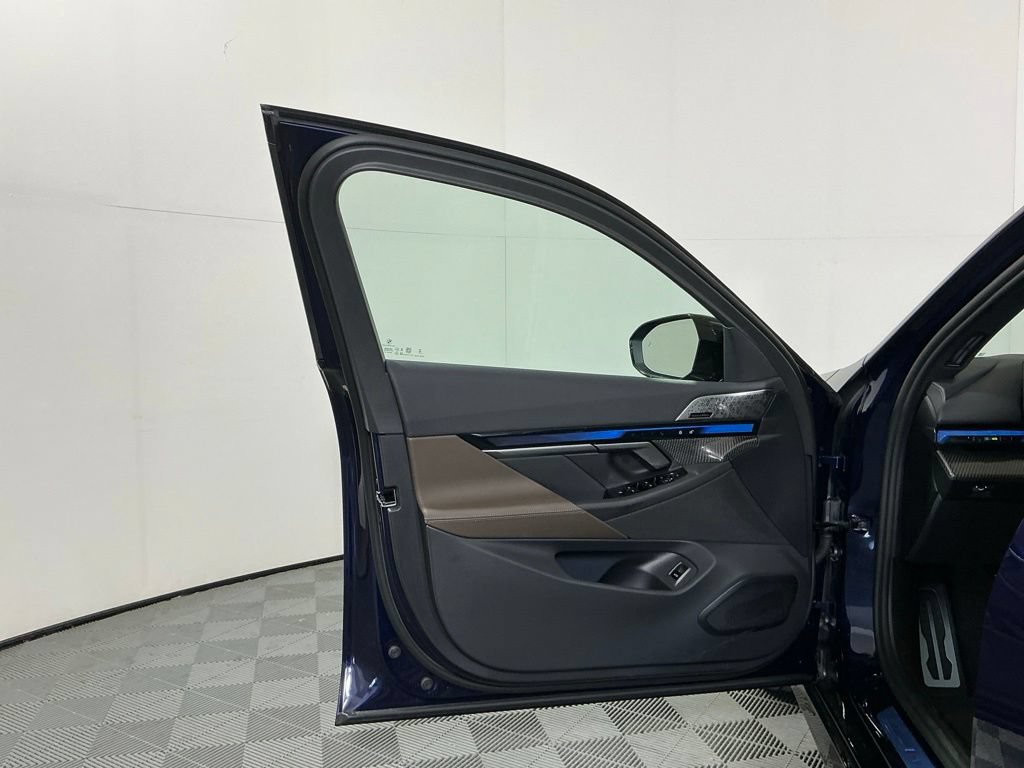 New 2026 BMW i5 M60 AWD/4WD image 19